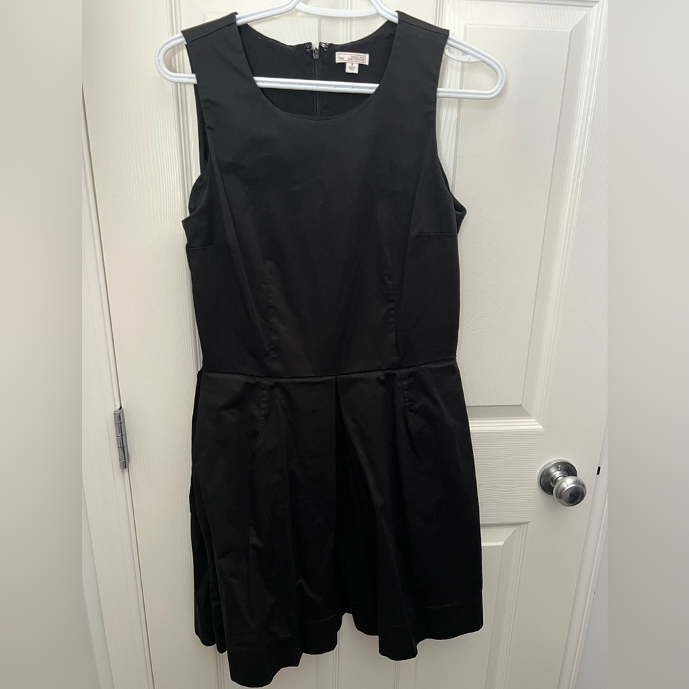 GAP Black Sleeveless Midi Dress